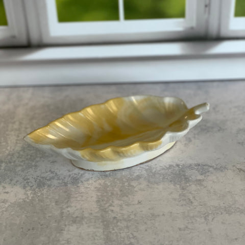 Leaf Concrete Dish