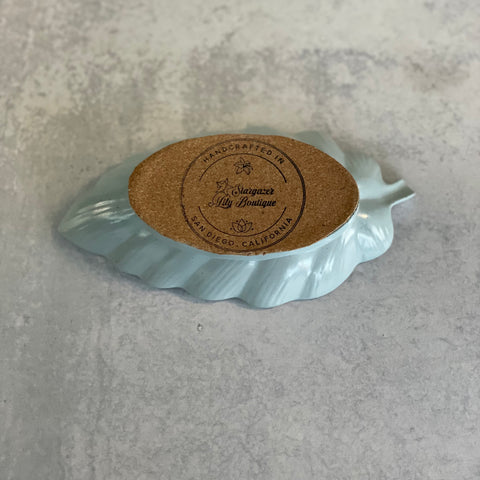Leaf Concrete Dish