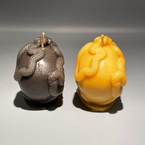 Skull w/Snake Beeswax Candle